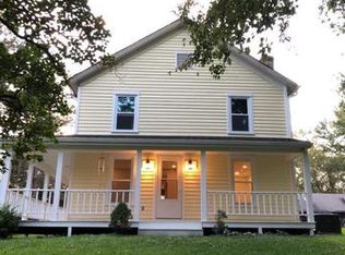 2609 Thompson Rd, Bull Valley, IL 60097