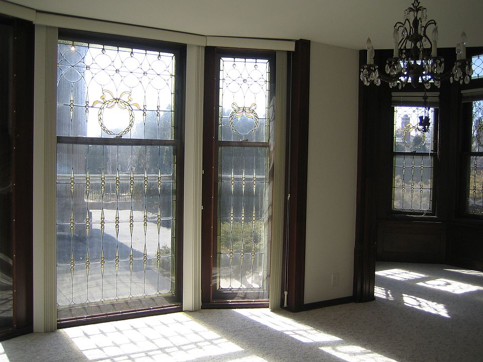 Building Photo 3