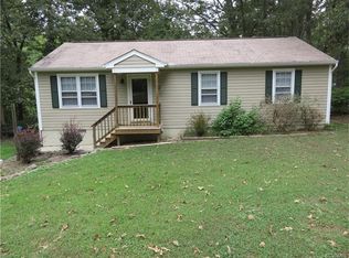 19930 Oak River Dr, South Chesterfield, VA 23803