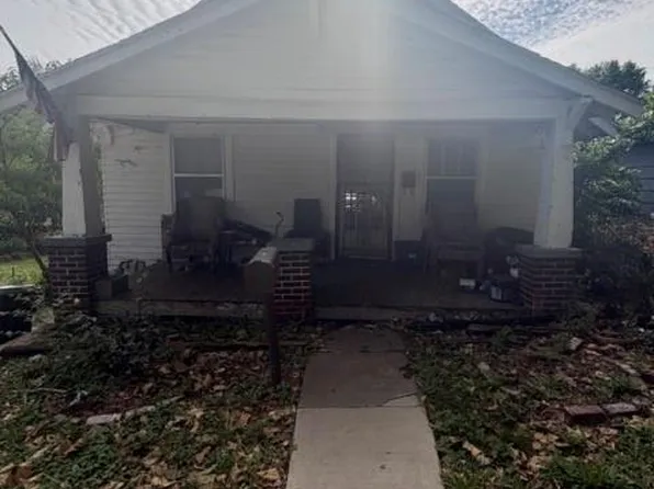 1307 Belmont Ave, Kansas City, MO 64126