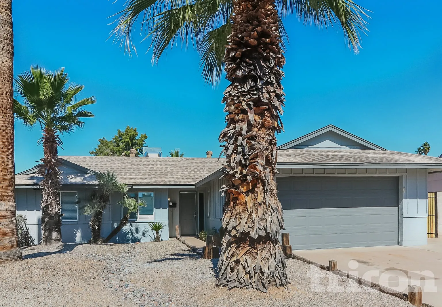 3424 W Acoma Drive Phoenix AZ — Photo 1