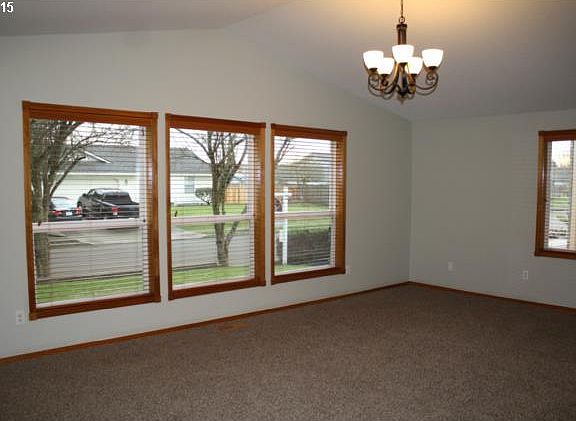 3rd image of 13906 NE 94th St