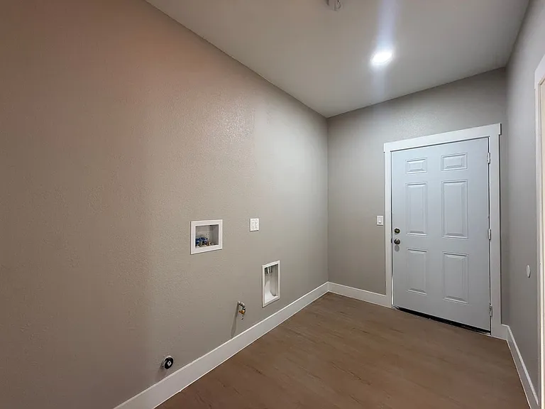1786 Linn Way #1788 — Photo 9