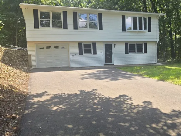 33 Blossom Street, Waterbury, CT 06706