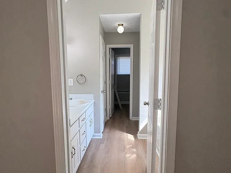 2700 Fort Daniels Dr — Photo 36