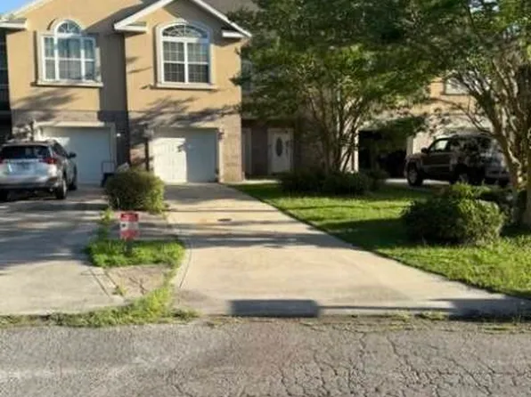 24 Lonesome Pine St, Saint Marys, GA 31558