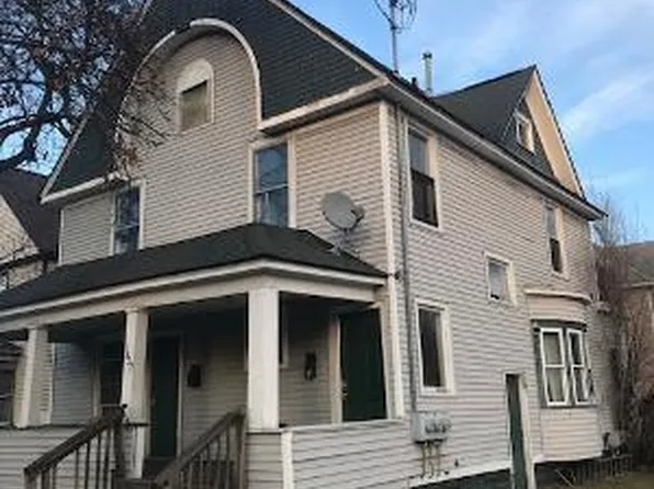 1427 Portage St #2, Kalamazoo, MI 49001