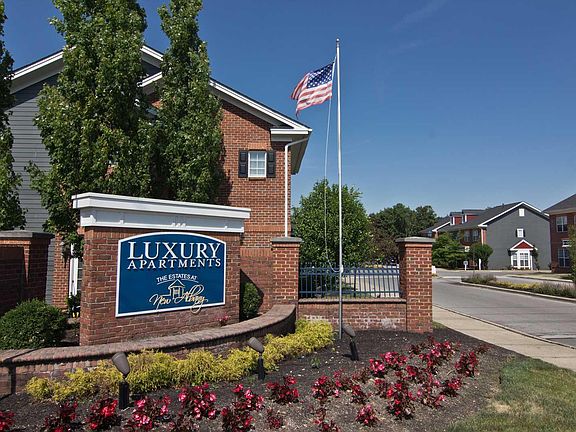 3rd image of 4403 Candlewick Cir #4403