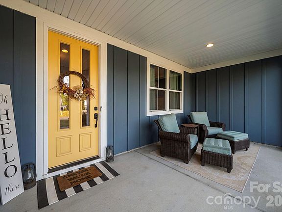 4th image of 209 Country Lake Dr