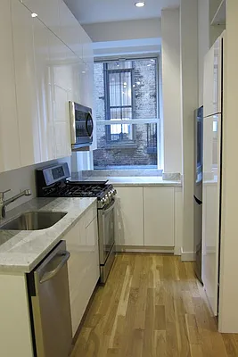 Rented by Triumph Property Group | media 10