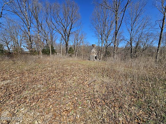 2nd image of 72 Elk Springs Rd