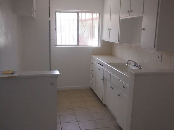 3rd image of 4005 Ursula Ave APT 10