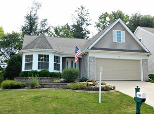 562 Lantern Walk, Valparaiso, IN 46385