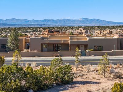 31 Camino Botanica, Santa Fe, NM, 87507