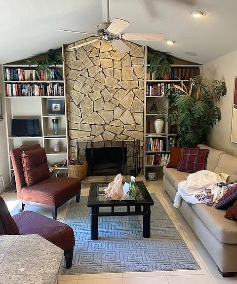 66 Grand Rio Cir — Photo 3