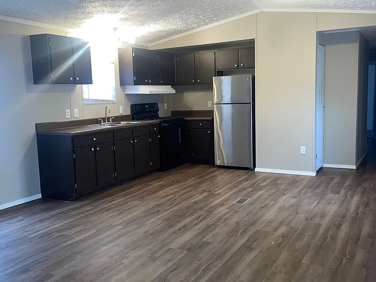 Royal Oaks Estates — Photo 19