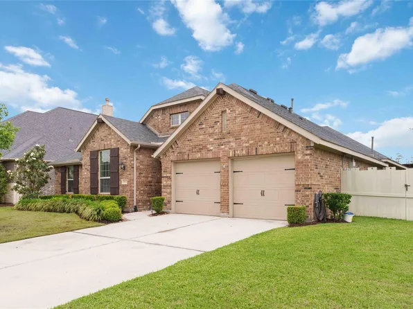 10127 Coopers Hawk Way, Conroe, TX 77385