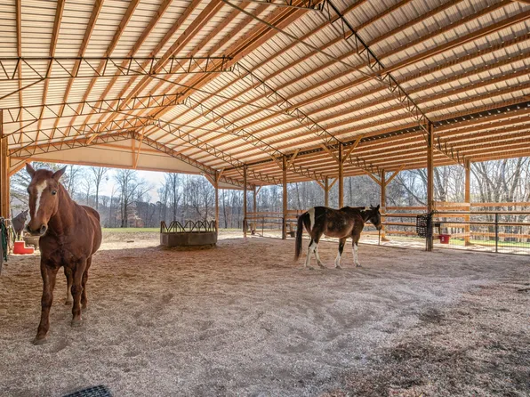 925 Bumpas Rd, Lawrenceburg, TN 38464