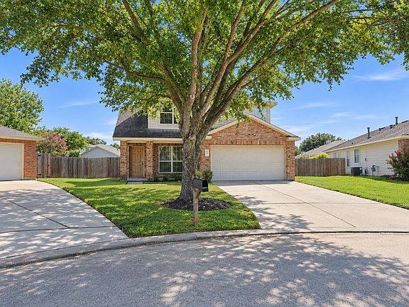 2nd image of 4926 Kasos Isle Dr