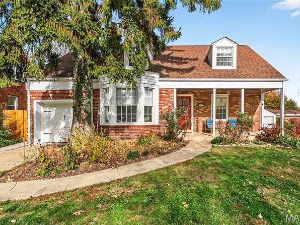 7465 Drexel Dr, Saint Louis, MO 63130