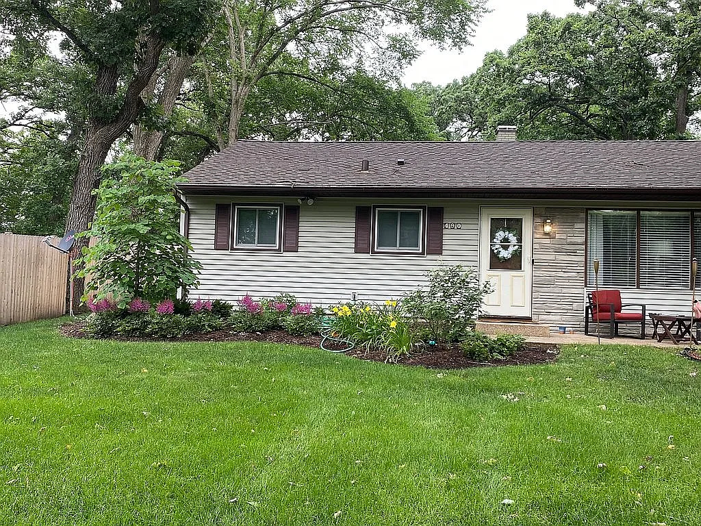 490 W Shady Lane Rd photo 1