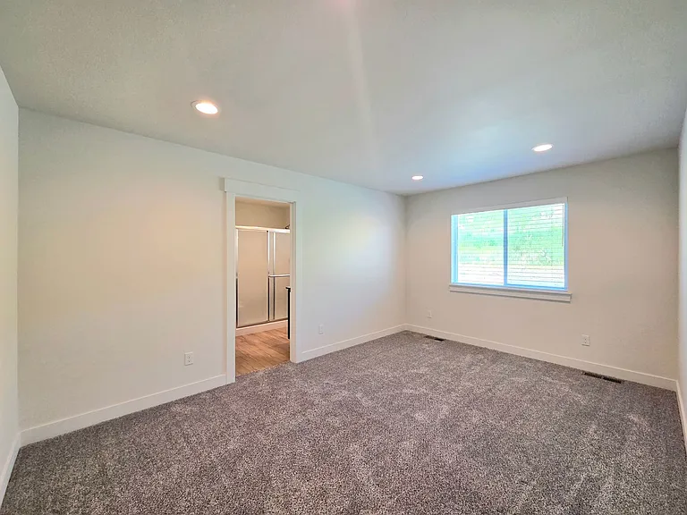 319 S Nevada Ave — Photo 4