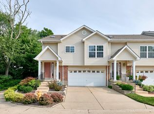 16156 Lea Oak Ct, Chesterfield, MO 63017