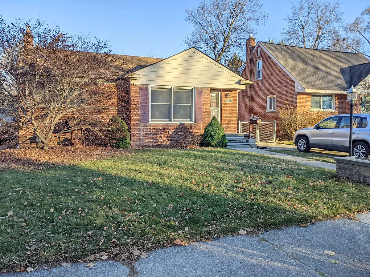 Building Photo - 9646 Arcola St