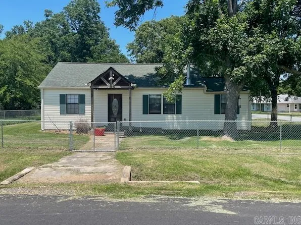 310 W Madison St, Hazen, AR 72064