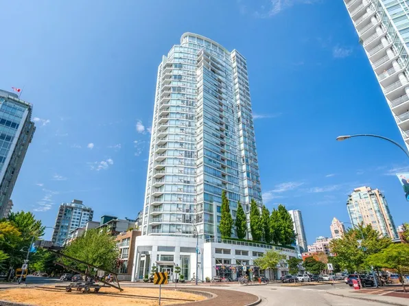 1201 Marinaside Cres #1901, Vancouver, BC V6Z 2V2