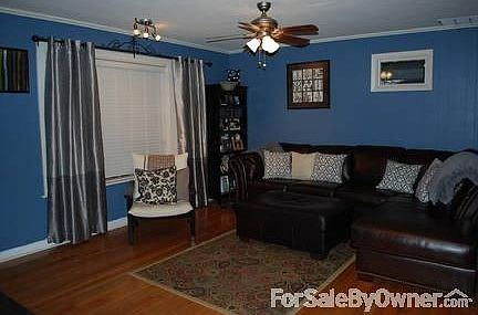 Spacious Living Room