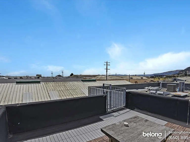 1475 Hawes St #B — Photo 26
