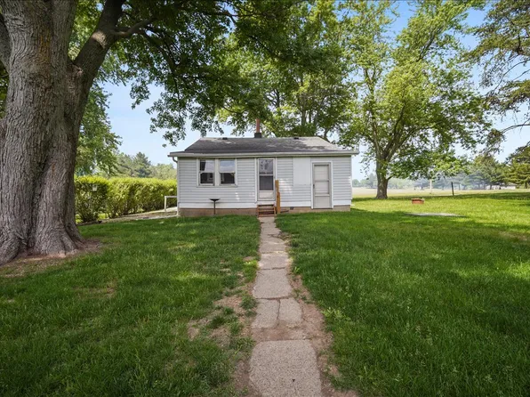 19133 E 850 North Rd, Bloomington, IL 61705