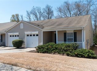 6327 Ziegler Ln, Charlotte, NC 28269