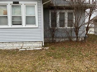 2243 E 4th St, Waterloo, IA 50703