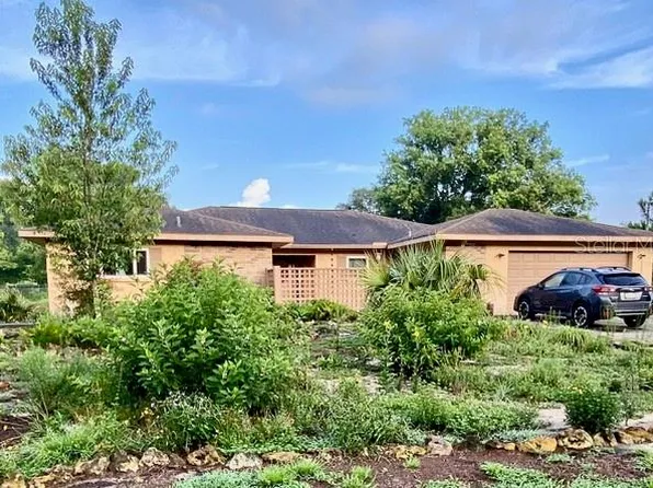 12111 Scott Dr, Dade City, FL 33525