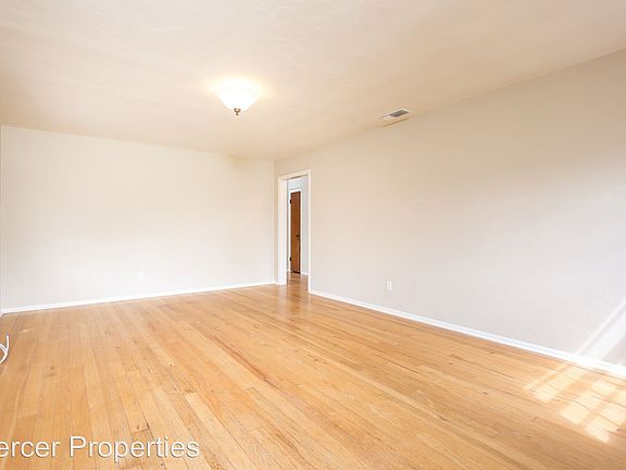 4th image of 4120 34th St