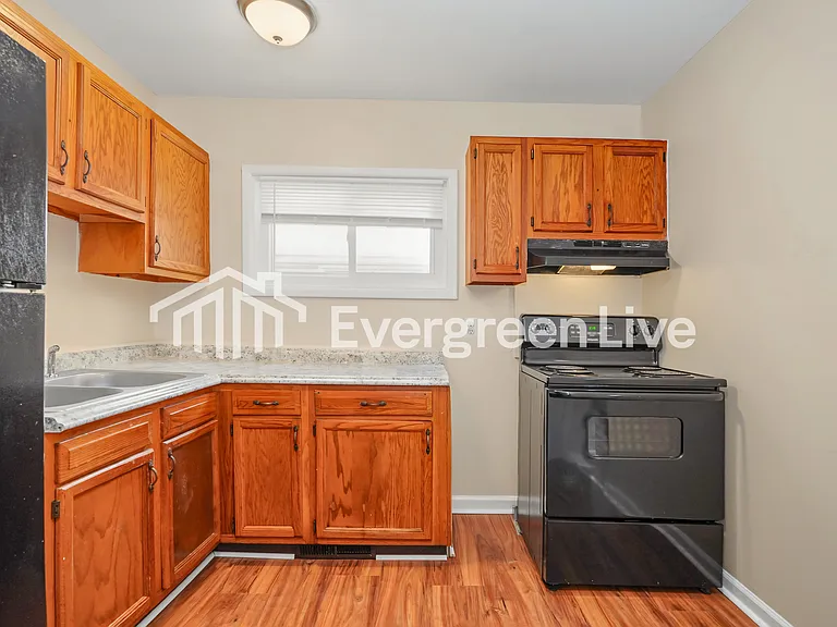 2417 Dawnlight Ave — Photo 7