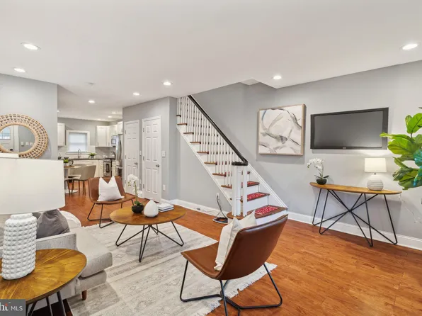 2243 Moore St, Philadelphia, PA 19145