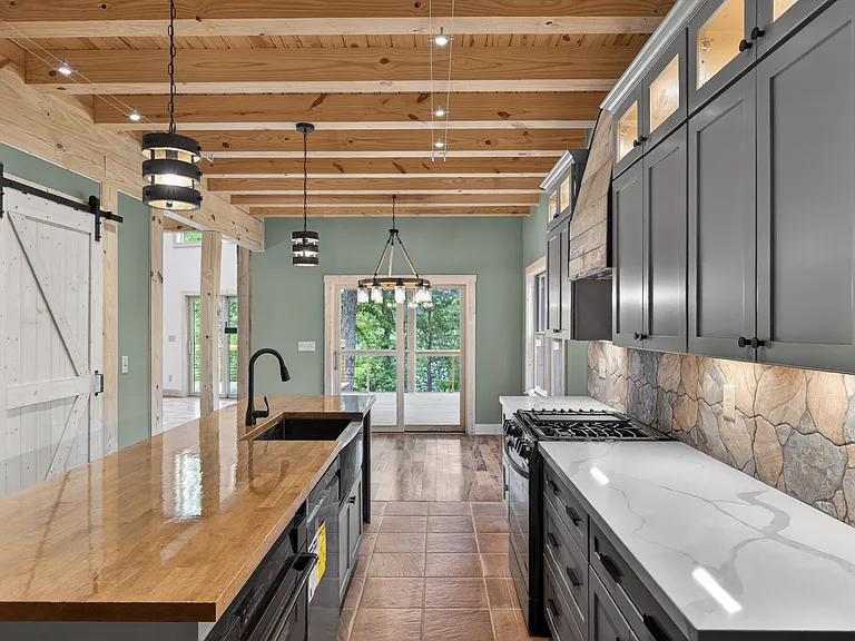 308 Acres Ct — Photo 19