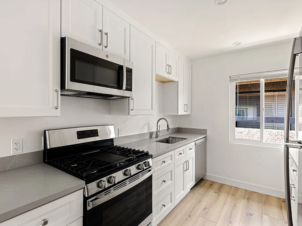 4055 Utah St #1
