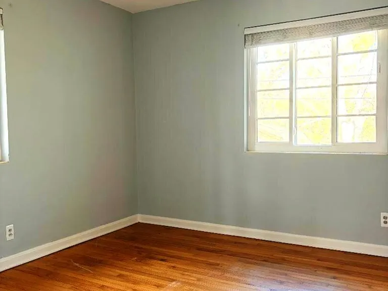 2842 Sydney St #4 — Photo 9