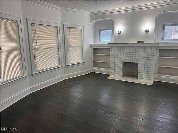 3rd image of 3661 E 154th St