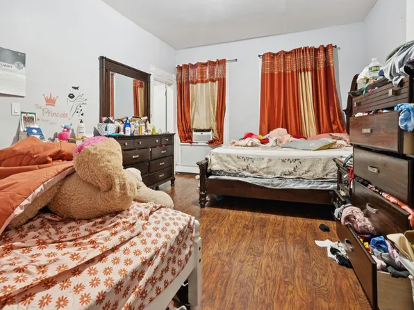 247 Pacific Avenue image 23 of 29