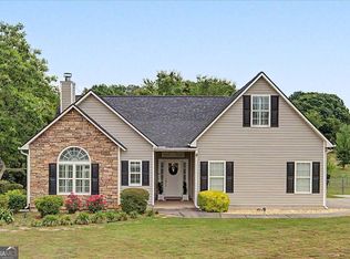 203 Rosewood Dr SE, Calhoun, GA 30701