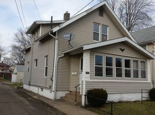 2715 10th St SW, Canton, OH 44710