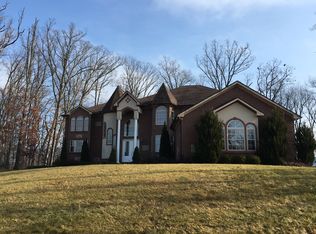 3348 Oak Park Dr, Saline, MI 48176
