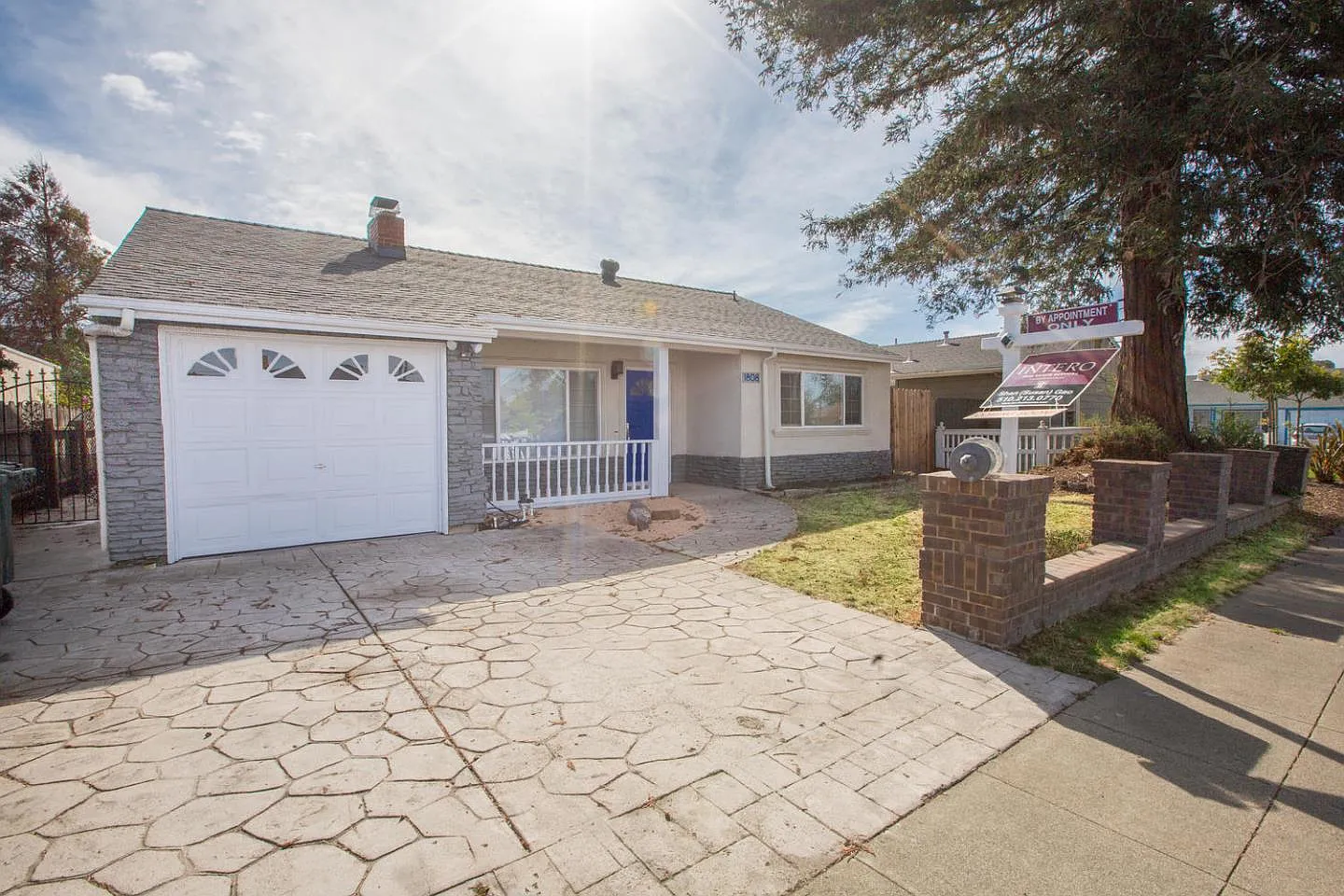 1808 Evergreen St photo 1