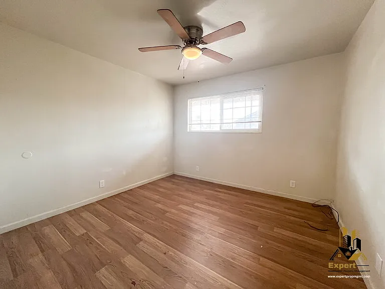 3720 Astoria St #8 — Photo 7
