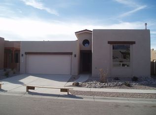 9031 Vistas Dr NE, Albuquerque, NM 87113